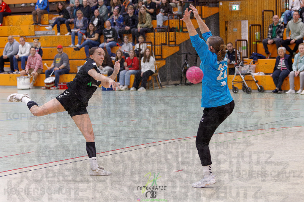 2024-10-19_024 | Jugendbundesliga B-Jugend weiblich; HSG Kleenheim/Langgöns - Longericher SC am 19.10.2024 in Oberkleen (Weidig-Halle) - Realisiert mit Pictrs.com