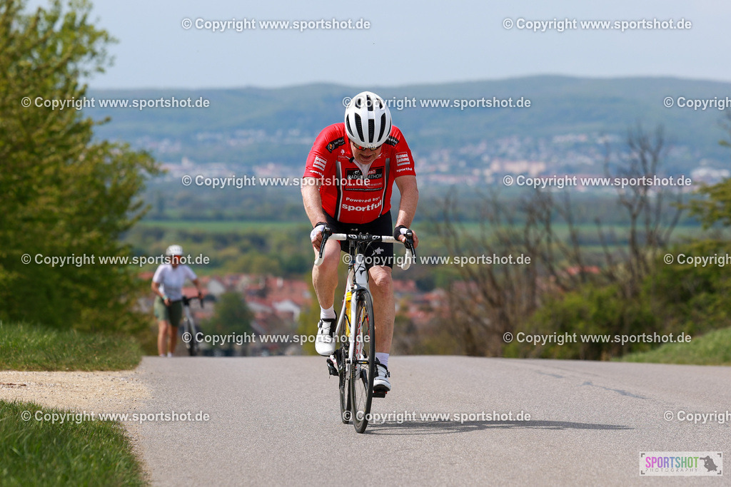 274_AR6_2212 | Neusiedlersee Radmarathon 2026@sportshot_your_pictrs #yourpictures#roadtowm2029 #nrm #neusiedlerseeradmarathon #neusiedlersee #neusiedlerseetourismus #burgenland #mörbisch #nrm26 #burgenlandtourismus #voglundco #poweredbyburgenlandtourismus #radsport #rad #marathon #ucigranfondo #visitburgenland #ucigranfondoworldseries