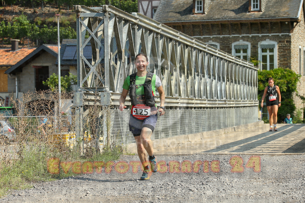 240831_1222_EX1_8602 | Sportfotografie im Rhein-Sieg Kreis, Köln, Bonn, NRW, Rheinland Pfalz, Hessen, etc. Unser Tätigkeitsfeld umfasst den Laufsport vom Volkslauf über den Marathon, Duathlon, Triathon bis zum Ultralauf wie Kölnpfad Ultra oder Schindertrail.
