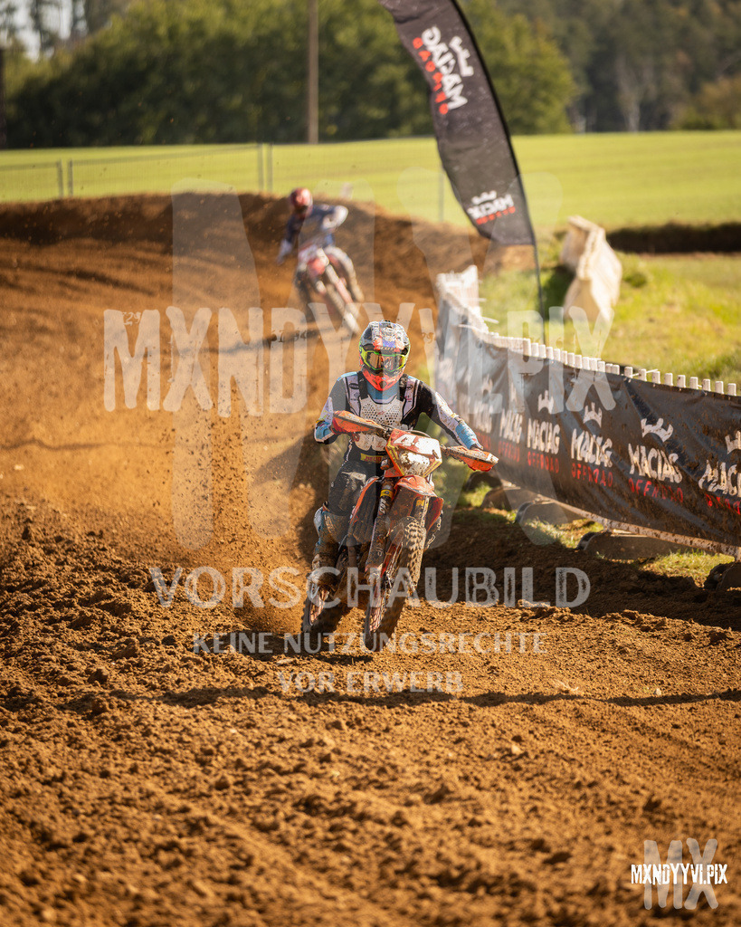 866A3507 | mxndyyvipix