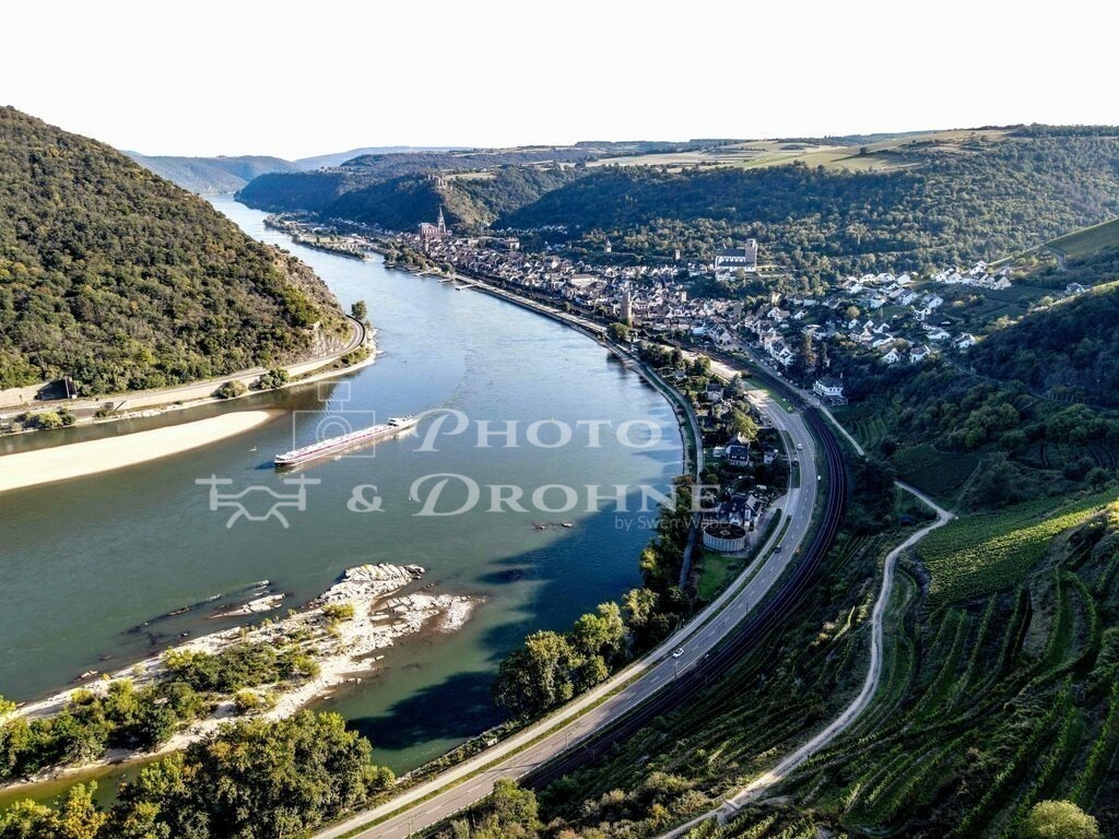 Oberwesel-0392 | Luftbild auf das Rheintal bei Oberwesel am Rhein - Realisiert mit Pictrs.com