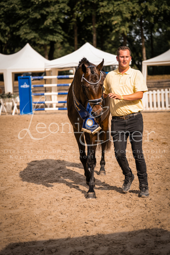 FrER00266 | Leoni Ertmer Photography - Realisiert mit Pictrs.com