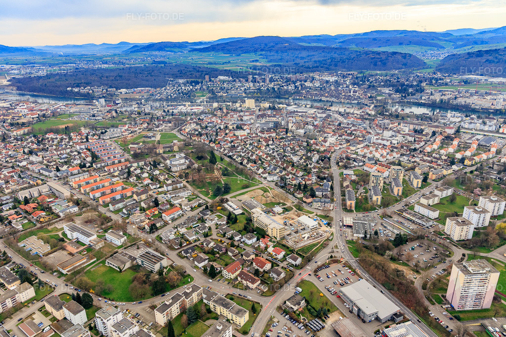 Luftbild: Ortsansicht von Nordwesten in Rheinfelden im Bundesland Baden-Württemberg in Deutschland. Foto: IMG_120104.jpg vom 17.03.2020 durch Werner Riehm/FLY-FOTO.de