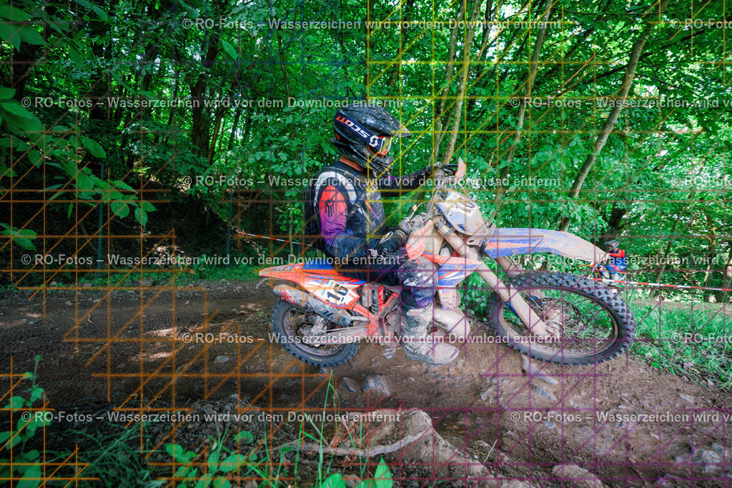 4 Lauf Schlüchtern IGE 2026-1117 | Sportfotografie von RO-Fotos: Motorsport, Motocross, Enduro, Laufveranstaltungen und Triathlon. Professionelle Fotos von Sportlern und Events. - Realisiert mit Pictrs.com