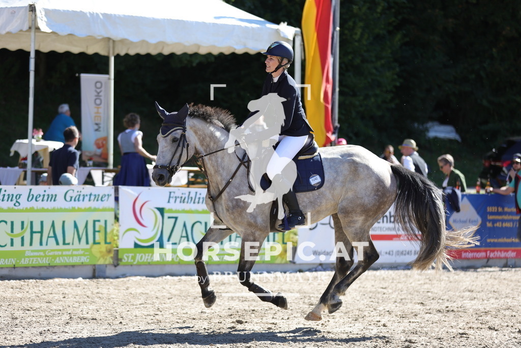 0P6A5142 | Willkommen bei Brunnmayr - Design & Fotografie – Ihrem Spezialisten für Reitturniere und Pferdeveranstaltungen in Oberösterreich, Salzburg und Bayern! Seit über 17 Jahren sind wir leidenschaftlich dabei.