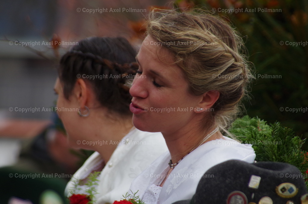 IMGP9549 | fotografiert von Axel PollmannLeonhardi Wallfahrt Benediktbeuern und Murnau, Fronleichnam, Fasching, Landschaft im Loisachtal und Benediktbeuern  - Realisiert mit Pictrs.com
