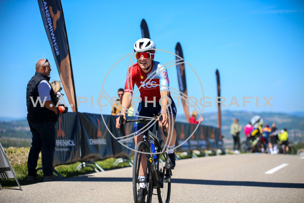..... | Wels, 23.04.2026, Kirschblüten Radrennen 2026 , Image shows: Photo: Wapics / Willdoner Andreas