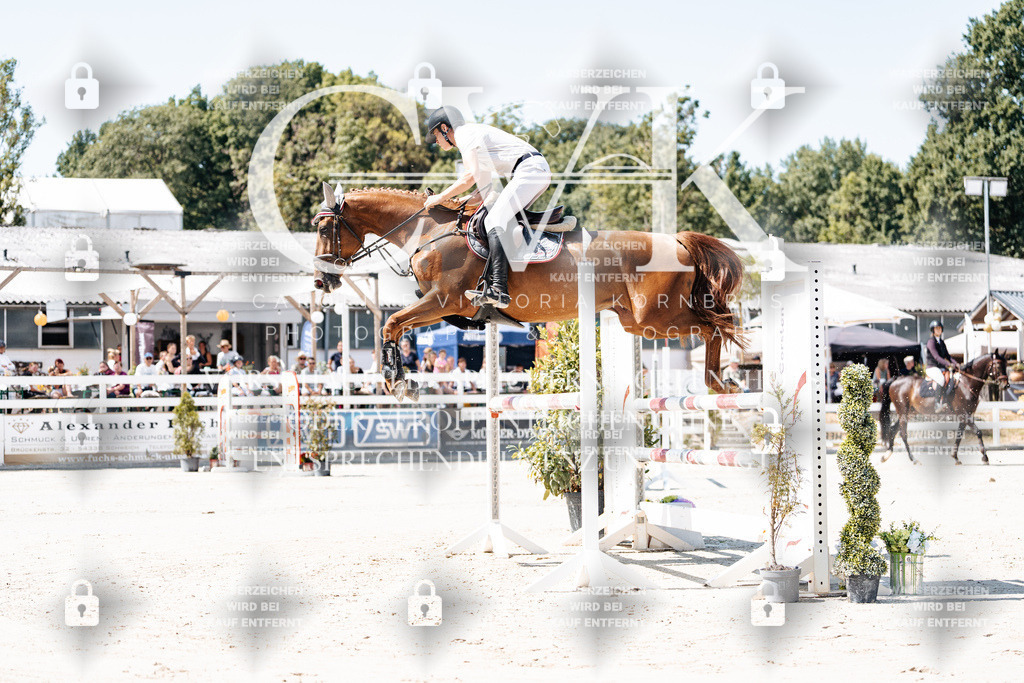 CK909416 | Turnierfotografie Pferdefotografie Trier Rheinland-Pfalz Pferdesport Reitsport Tierfotografie Sportfotografie Pferdevideo Pferdevideografie Equestrianvideography equestrianphotography  - Realisiert mit Pictrs.com