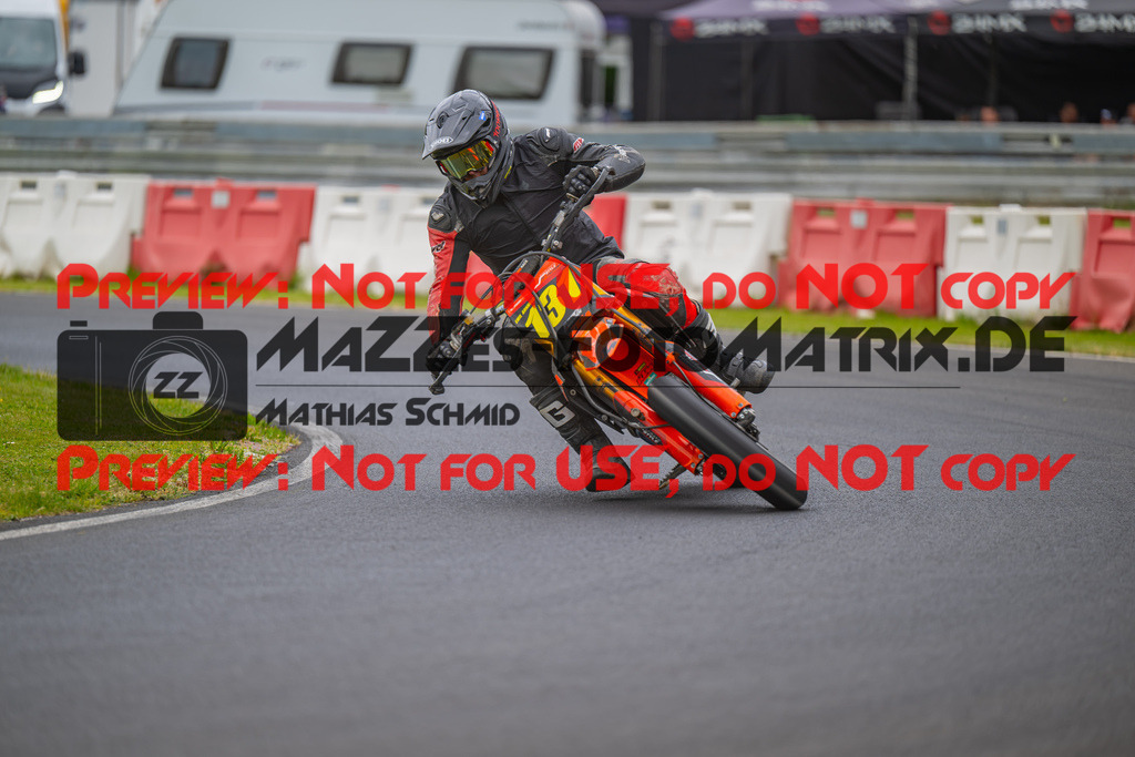MaZZes-Fotomatrix-20260508-55767 | G4