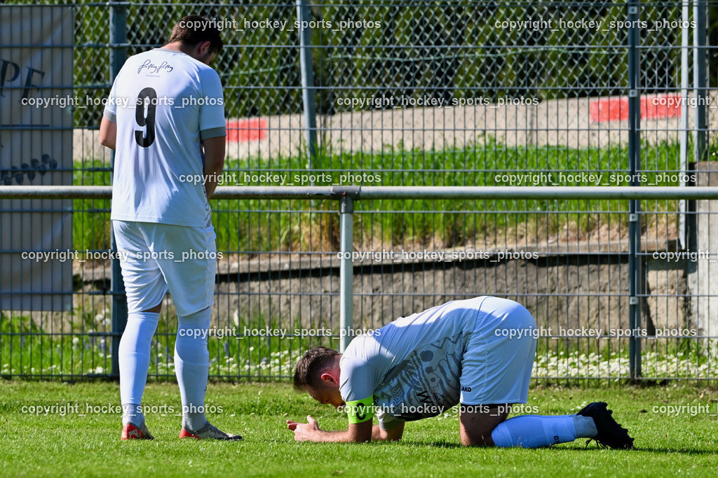 SC Magdalen vs. FC Faakersee | #9 Mario Dolinar SC Magdalen, #15 Christoph Wolfgang Erlacher SC Magdalen, SC Magdalen vs. FC Faakersee, SC Magdalen vs. FC Faakersee am 14.04.2024 in Villach (Sportplatz St. Magdalen), Austria, (Photo by Bernd Stefan)