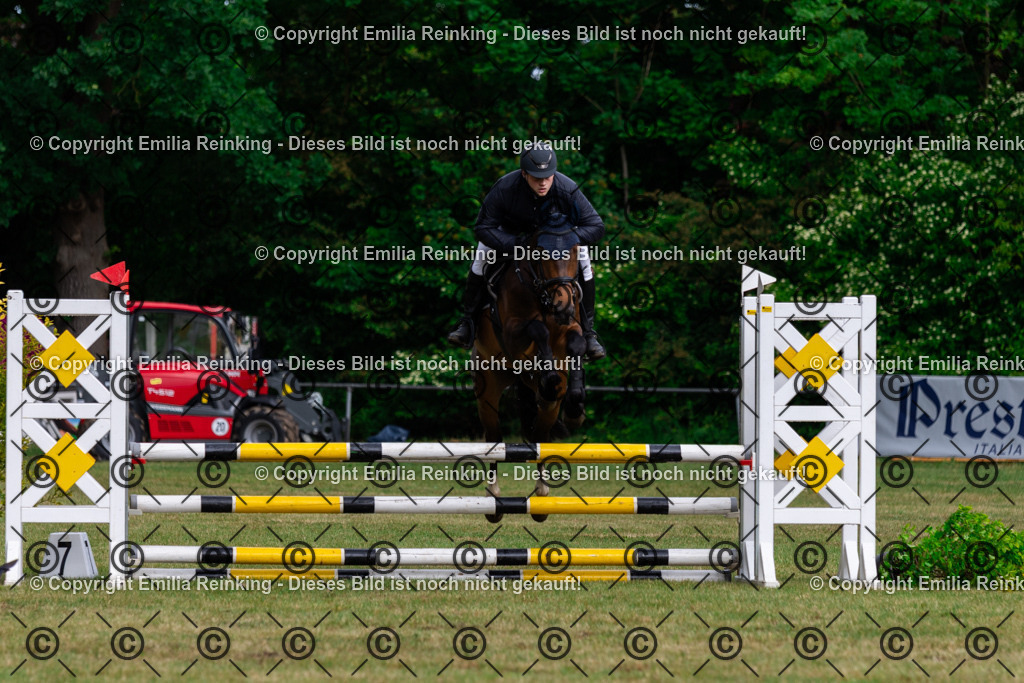 CL5A5531 | Emilia Reinking Fotografie - Realisiert mit Pictrs.com