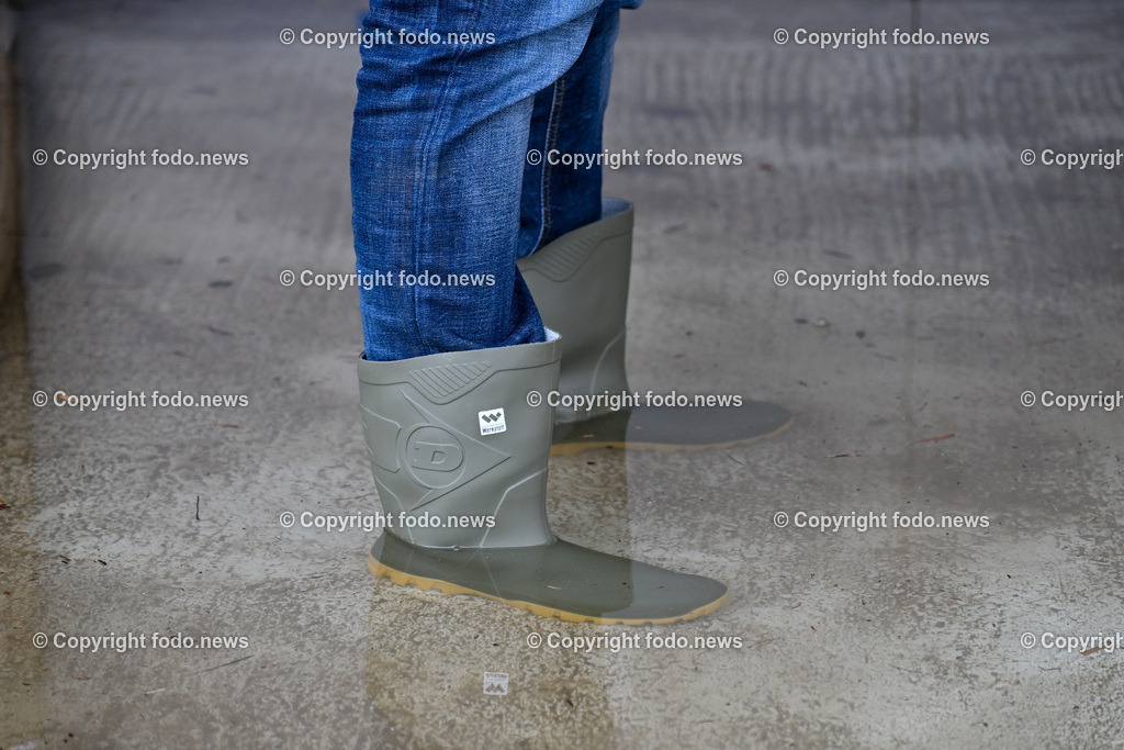 Wasserrettung Pichling_ Pichlingersee_ 29.12.2023-20 | 2912.2023, Linz Pichling, AUT, Wasserrettung, OS Pichling, im Bild Mario Ruhmanseder (Kronen Zeitung Linz)