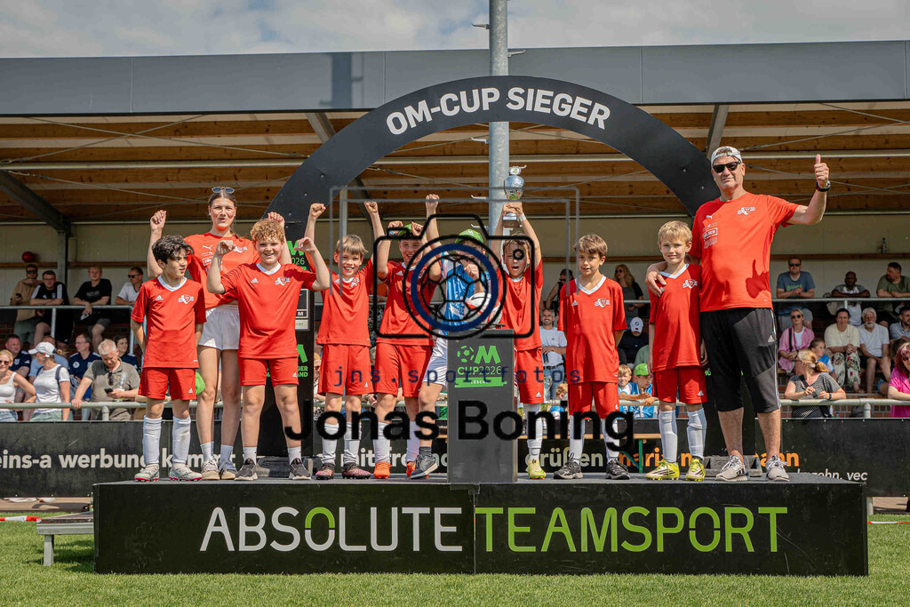 Fußball I E-Junioren I Saison 2025-2026 I OM-Cup Lüsche I Sonntag  I 25378 | jns.sportfotos - Realisiert mit Pictrs.com