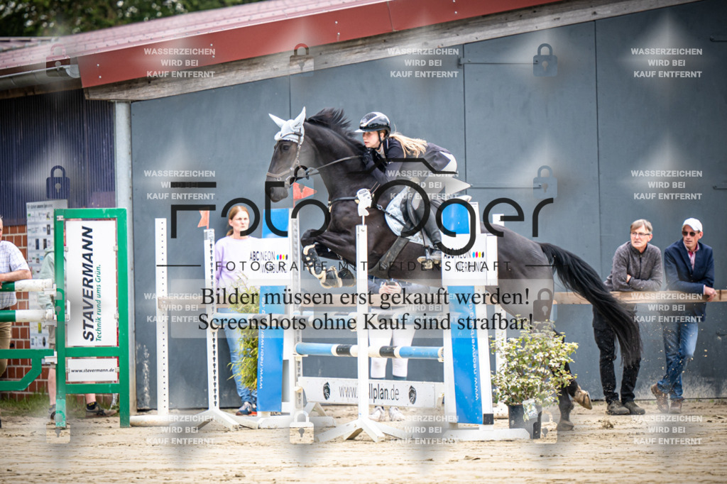 DOS_0071 | Reitturnier Venne - Realisiert mit Pictrs.com