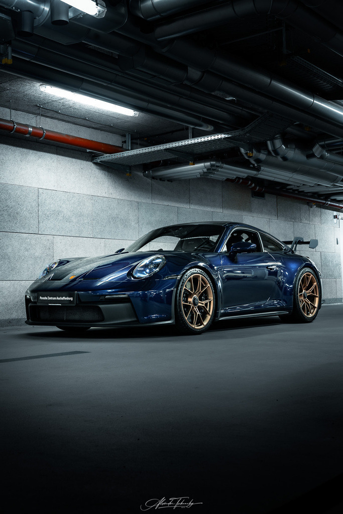 R6AT6621 _Alexander Tschuncky | Entdecken Sie die faszinierende Welt von Alexander Tschuncky Arts: Kreative Fotografie, atemberaubende Automobilkunst und hochwertiger Bilderdruck. Lassen Sie sich inspirieren! - Realisiert mit Pictrs.com