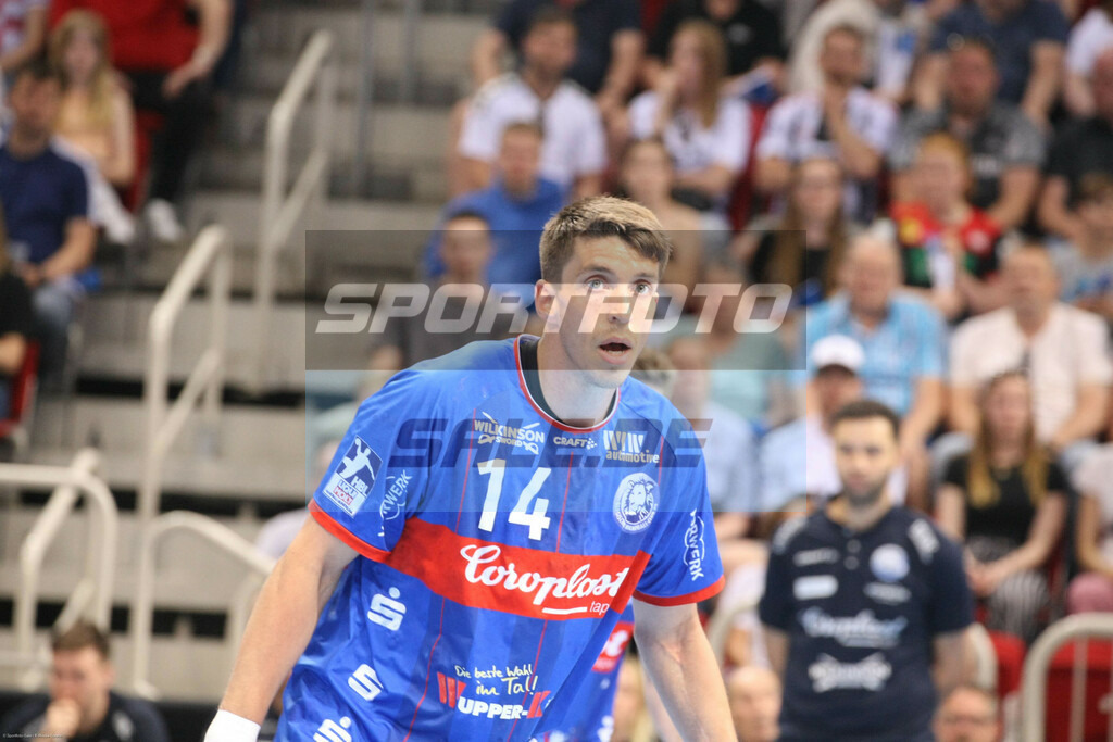 Bergischer HC - THW Kiel | Frederik Ladefoged - © Sportfoto-Sale (MK) - Realisiert mit Pictrs.com