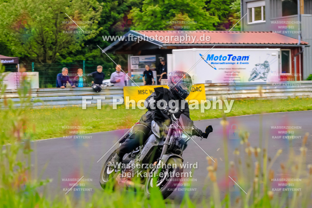 VBK-6360 | Hier findet Ihr Bilder von Touristenfahrten auf der Nürburgring Nordschleife oder von anderen Veranstaltungen die ich besucht habe. Viel Spass beim Durch Schauen 