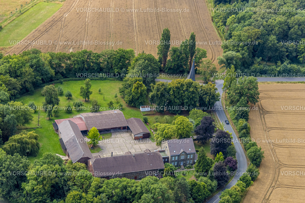 Hamm250701274Rhynern | Luftbild, Gräftenring Landsitz Schulze-Berge, Baudenkmal mit Wassergraben, Hellweg Kreisverkehr, Stadtbezirk Rhynern, Hamm, Ruhrgebiet, Nordrhein-Westfalen, Deutschland