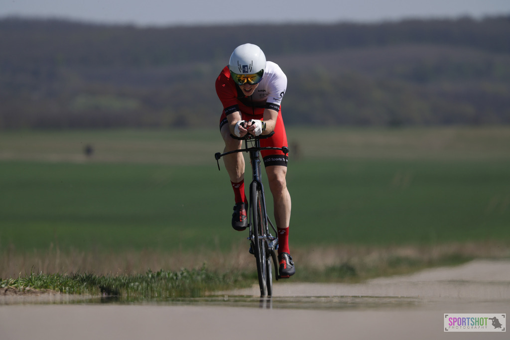 368A2944 | Neusiedlersee Radmarathon 2026@sportshot_your_pictrs #yourpictures#roadtowm2029 #nrm #neusiedlerseeradmarathon #neusiedlersee #neusiedlerseetourismus #burgenland #mörbisch #nrm26 #burgenlandtourismus #voglundco #poweredbyburgenlandtourismus #radsport #rad #marathon #ucigranfondo #visitburgenland #ucigranfondoworldseries