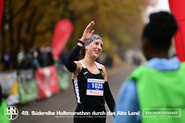 Süderelbe Halbmarathon 2025 I 09.11.2025 I Fotograf_DerSportfotograf.I 00647 | Der Sportfotograf. - Realisiert mit Pictrs.com