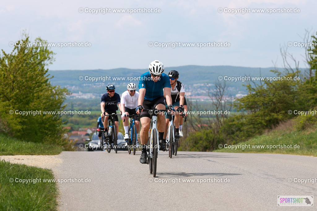 977_AR6_1924 | Neusiedlersee Radmarathon 2026@sportshot_your_pictrs #yourpictures#roadtowm2029 #nrm #neusiedlerseeradmarathon #neusiedlersee #neusiedlerseetourismus #burgenland #mörbisch #nrm26 #burgenlandtourismus #voglundco #poweredbyburgenlandtourismus #radsport #rad #marathon #ucigranfondo #visitburgenland #ucigranfondoworldseries