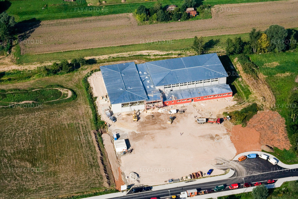 Luftbild: Neubau Mehrzweckhalle Bienwaldhalle Kandel in Kandel im Bundesland Rheinland-Pfalz in Deutschland. Foto: IMG_3671.jpg vom 07.09.2006 durch Werner Riehm/FLY-FOTO.de