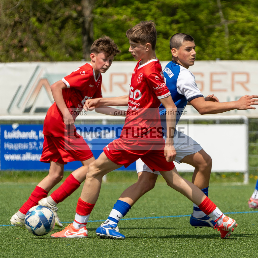 _OMG2889 | www.omgpictures.de, Sportfotograf, Verein, Fotograf, Baden Württemberg, Stuttgart, Heilbronn, omgpictures, Spieltag,  - Realisiert mit Pictrs.com