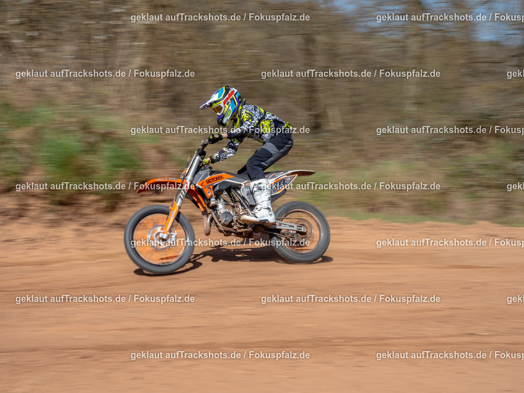 Schweyen040525-58 | Trackshots.de / Fokuspfalz.de - Realisiert mit Pictrs.com