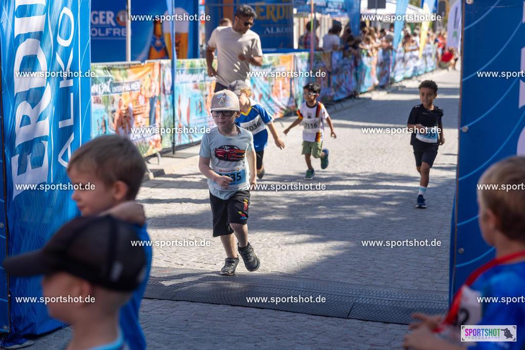 VJ__2939 | Stadtlauf Erding 2025 #stadtlauferding #erdingstadtlauf #stadtlauf_erding #laufmotivation #trisporterding #yourpictrs #sportshot_your_pictrs