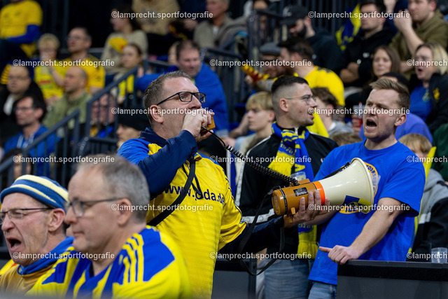 Fußball I Herren I Saison 2025-2026 I Hallenmasters Schleswig-Holstein 082 | Fan - Realisiert mit Pictrs.com