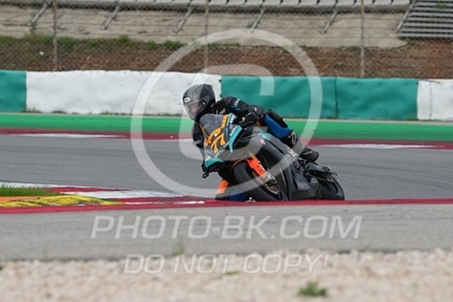 2023_11_03_PBK_22443 | Sportfotografie; SlowMotion; Video; Rennstrecke; Hafeneger; Speer; Racing; RSE; BMW; CBO; Trackday; Motorsportarena; Hockenheimring; Brno; Most; Barcelona; Valencia