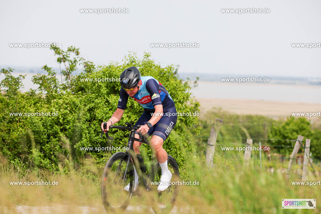 007A5242 | Neusiedler See Radmarathon 2025 #neusiedlerseeradmarathon #yourpictrs #sportshot_your_pictrs @Sportshotphotography Copyright:www.sportshot.de