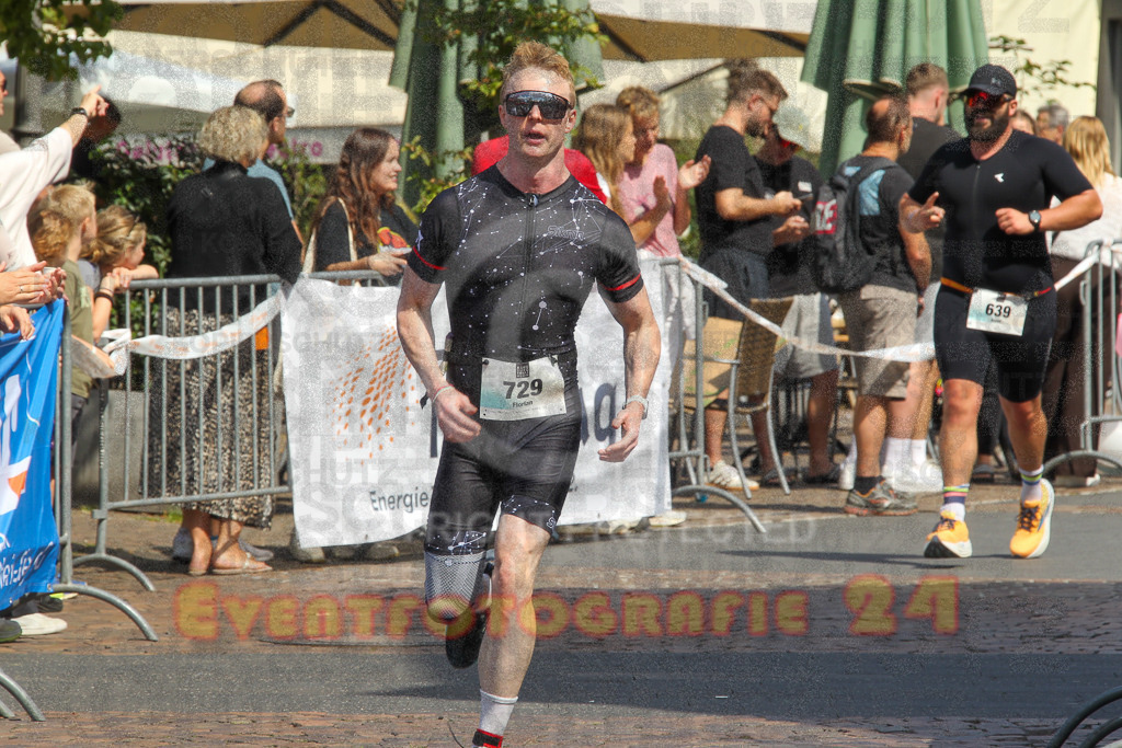 250824_1439_EV4_2031 | Sportfotografie im Rhein-Sieg Kreis, Köln, Bonn, NRW, Rheinland Pfalz, Hessen, etc. Unser Tätigkeitsfeld umfasst den Laufsport vom Volkslauf über den Marathon, Duathlon, Triathon bis zum Ultralauf wie Kölnpfad Ultra oder Schindertrail.