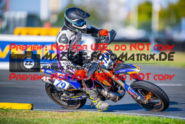 MaZZes_FotoMatrix_230930_2061 | S3