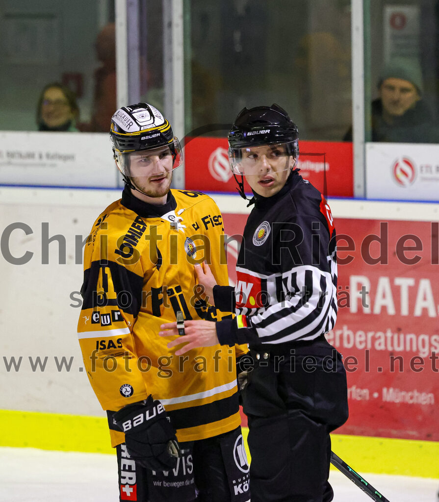 2026-02-27_116_TSV_Erding_gegen_EV_Fuessen | Erding, Deutschland, 27.02.2026:Eishockey, Oberliga Süd 2025 / 2026, 51. Spieltag, TSV Erding gegen EV Füssen, Endergebnis: 2:4Marek Slavik (EV Füssen, #41)Foto: Christian Riedel / fotografie-riedel.net