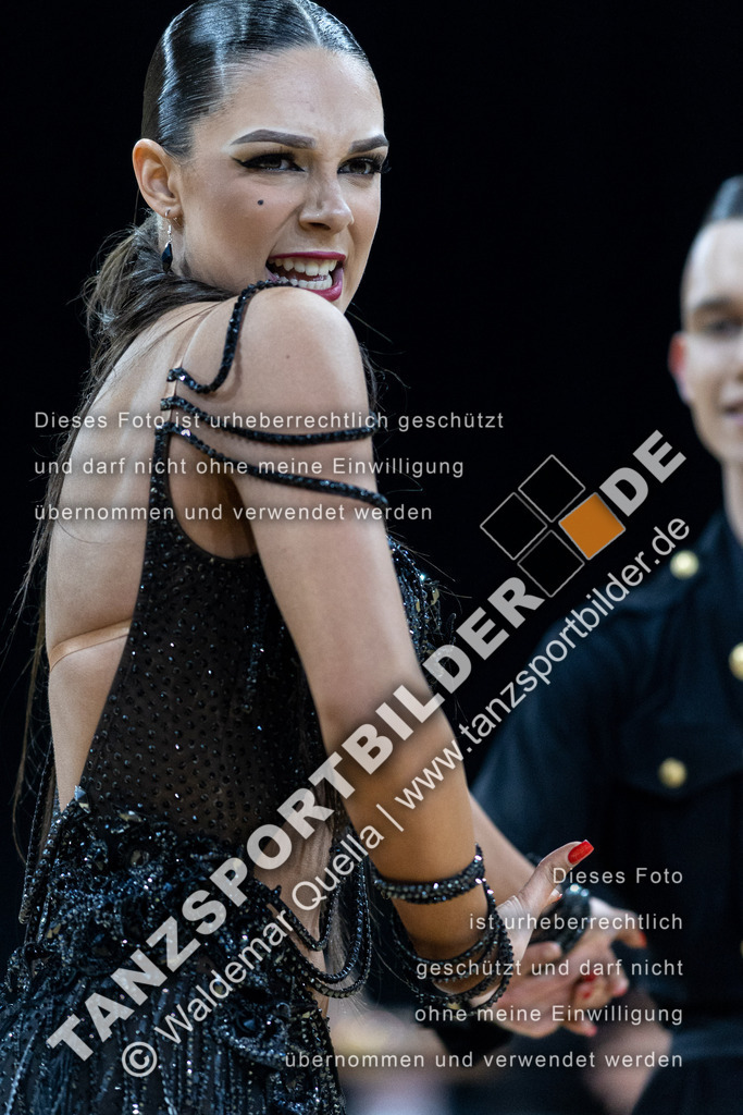 20240309-12887 | Hier finden Sie Tanz Bilder vom Latein und Standard Formationen tanzen. Sportbilder vom Tanzsport. Schöne Fotos und von Weltmeisterschaft, Europameisterschaft, Bundesliga, Regionalliga, Oberliga und Landesliga sowie von GOC Stuttgart, DanceComp, WM Bremen