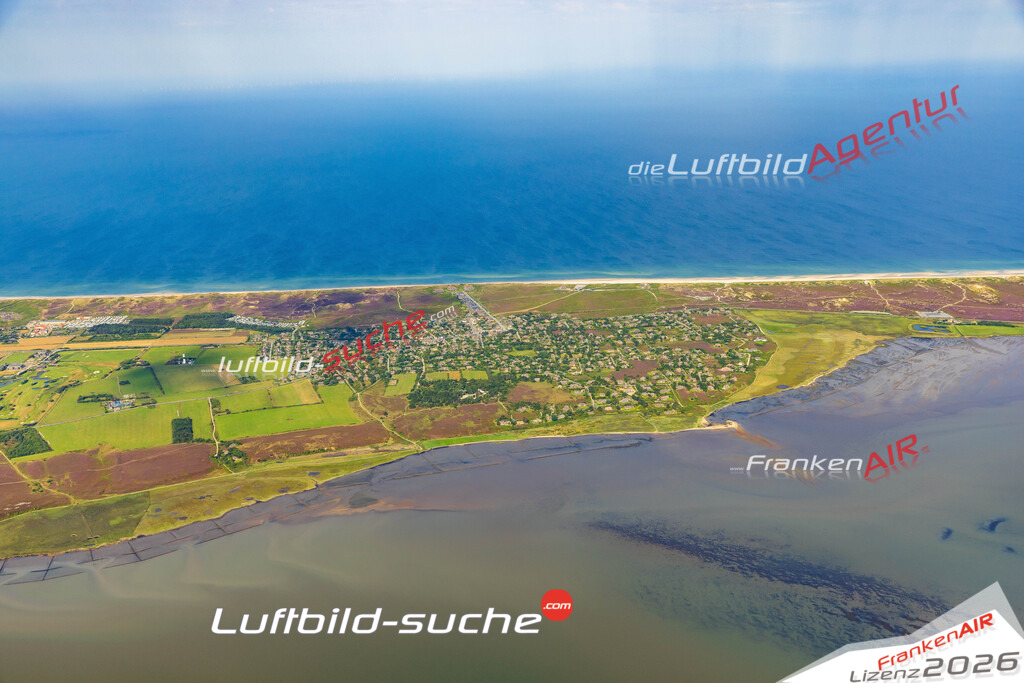 Neue Luftbildaufnahme der Stadt Kampen - Das Luftbild wurde 2025 vom UL-Flugzeug heraus erstellt ( keine Drohnenaufnahme ) - Hochauflösende Luftaufnahme - für Wandbilder und großformatige Ausdrucke geeignet. Das besondere Geschenk!Hier alle&nbsp;Infos zur Lizenzierung der LuftaufnahmeWir fliegen auch dieses Jahr wieder in Ihre Region um Luftbilder zu erstellen.- Luftbild anfragen