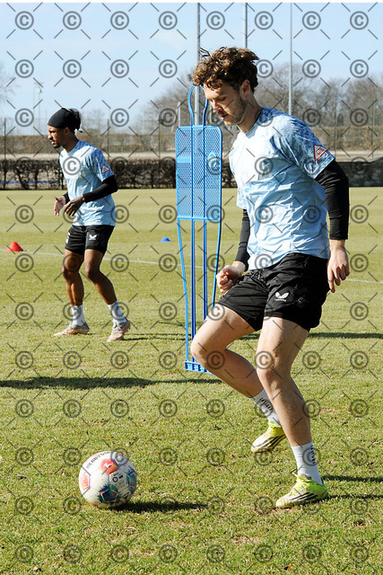 RGE_8720c | Hertha BSC, 2.Bundesliga, Herren, Training auf dem Gebhardt-Platz, Saison 2025/26, Linus Gechter ( Hertha BSC ),  04.03. 2026, Fotograf: Ralf Gebhardt - Realisiert mit Pictrs.com