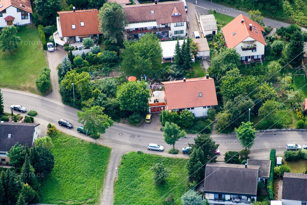 Luftbild: Ehbühl, Kirchhalde in Herrenberg im Bundesland Baden-Württemberg in Deutschland. Foto: IMG_12225.jpg vom 02.08.2008 durch Werner Riehm/FLY-FOTO.de