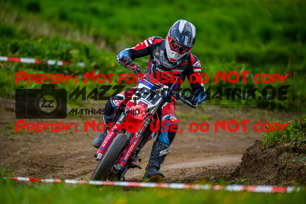 MaZZes_FotoMatrix_230506_8461 | S4