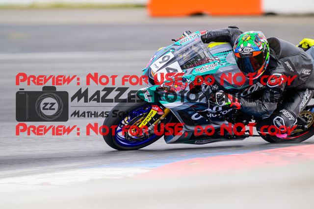 MaZZes_FotoMatrix_240615_6007705_9118 | ROT