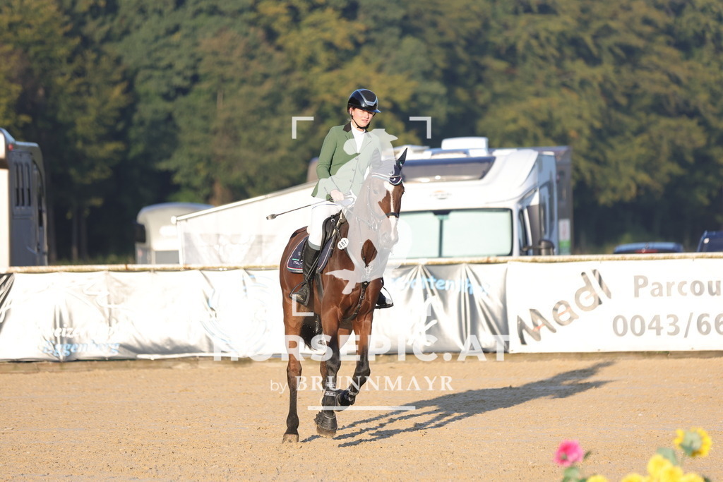 0P6A8526 | Willkommen bei Brunnmayr - Design & Fotografie – Ihrem Spezialisten für Reitturniere und Pferdeveranstaltungen in Oberösterreich, Salzburg und Bayern! Seit über 17 Jahren sind wir leidenschaftlich dabei.