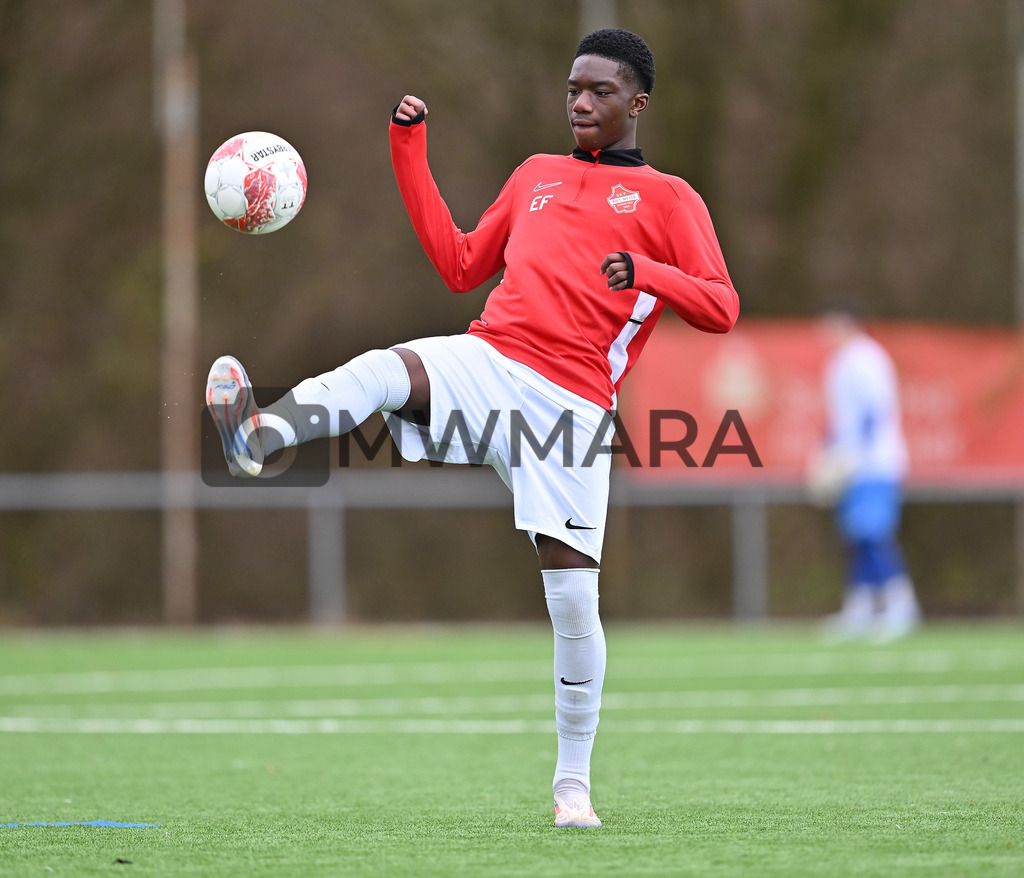 Fussball I Herren I Saison 2025-2026 I Bundesliga I 6. Spieltag I Eintracht Frankfurt - FC Bayern München  | MWMARA - Realisiert mit Pictrs.com