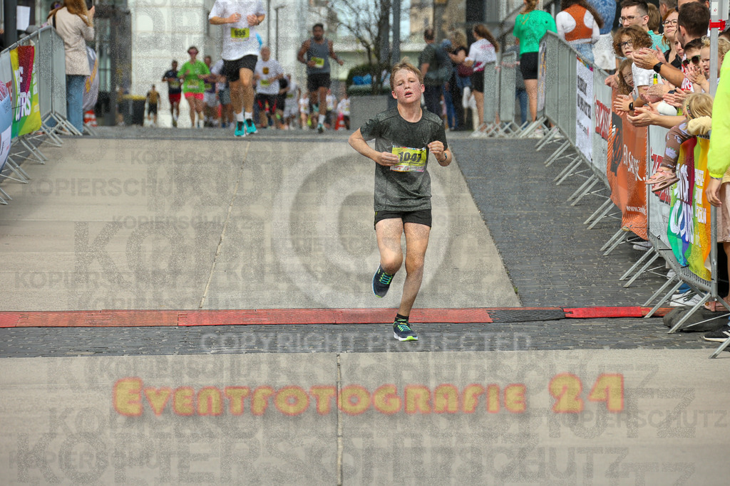 250920_1325_EX1_4487 | Sportfotografie im Rhein-Sieg Kreis, Köln, Bonn, NRW, Rheinland Pfalz, Hessen, etc. Unser Tätigkeitsfeld umfasst den Laufsport vom Volkslauf über den Marathon, Duathlon, Triathon bis zum Ultralauf wie Kölnpfad Ultra oder Schindertrail.
