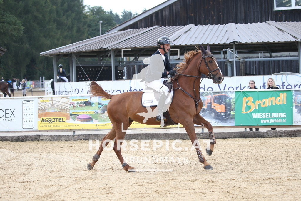 DL2Q5113 | Willkommen bei Brunnmayr - Design & Fotografie – Ihrem Spezialisten für Reitturniere und Pferdeveranstaltungen in Oberösterreich, Salzburg und Bayern! Seit über 17 Jahren sind wir leidenschaftlich dabei.