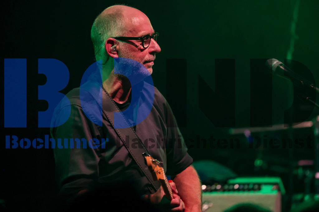 Zeltfestival Ruhr 2024 - Get Back / Beatles Tribute  {date} -  | {headline}(Foto: Sebastian Sendlak / BOND) - Realisiert mit Pictrs.com