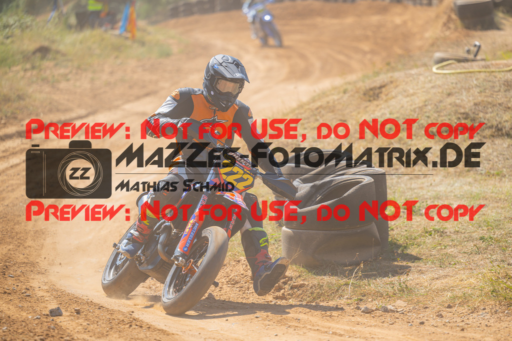 MaZZes-Fotomatrix-20260815-606918 | S2
