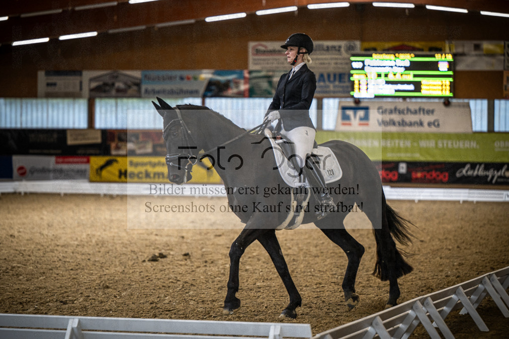 DOS_3387 | Entdecke hochwertige Reitturnierfotos von Foto Oger. Professionell, emotional und authentisch – jetzt Lieblingsmomente im Shop bestellen.Deutschlandweite Turnierfotografie. - Realisiert mit Pictrs.com