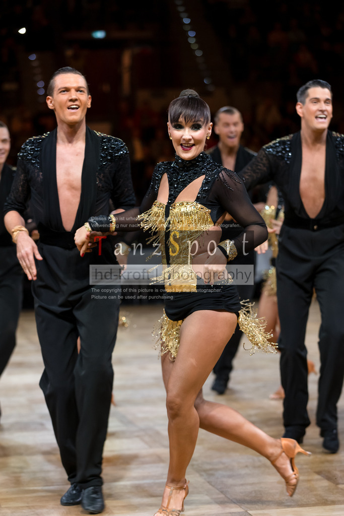 20241109_DM-Formationen_Vorrunde_1078 | Tanzsportbilder, Standardtanz, Lateintanz, WDSF, DTV, LTVB, dancecomp, goc, hessen tanzt, blaues band der spree, walzer, tango, wiener walzer, slowfox, quickstepp, samba, rumba, cha-cha-cha, paso doble. jive, hd-kroft photography, turniertanzsport