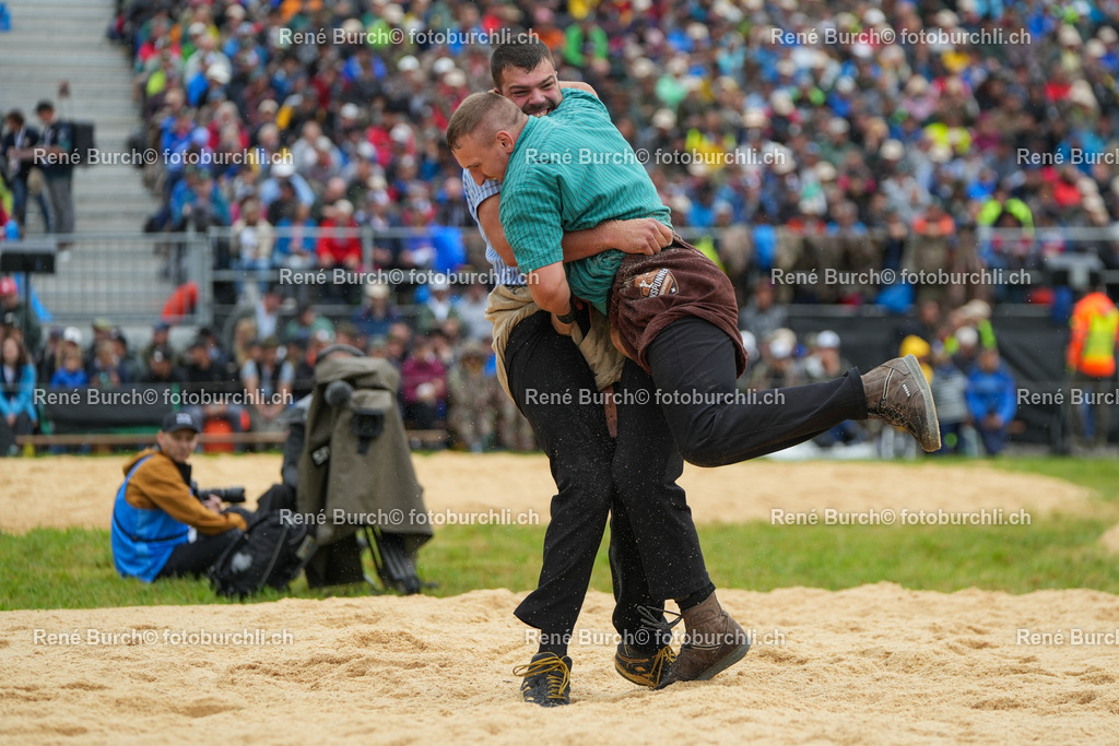 77 | René Burch leidenschaftlicher Fotograf aus Kerns in Obwalden.  Hier finden sie Sport, Landschaft und Natur Fotografie.
 - Realisiert mit Pictrs.com